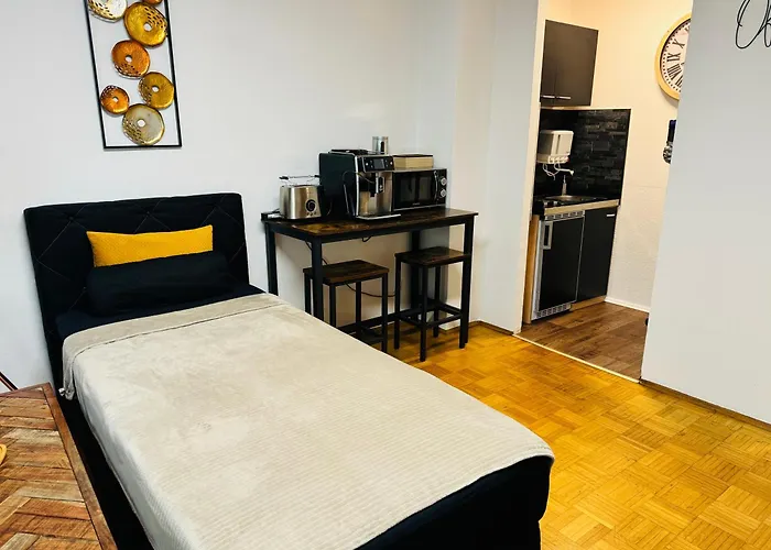Offline 51 City Apartments